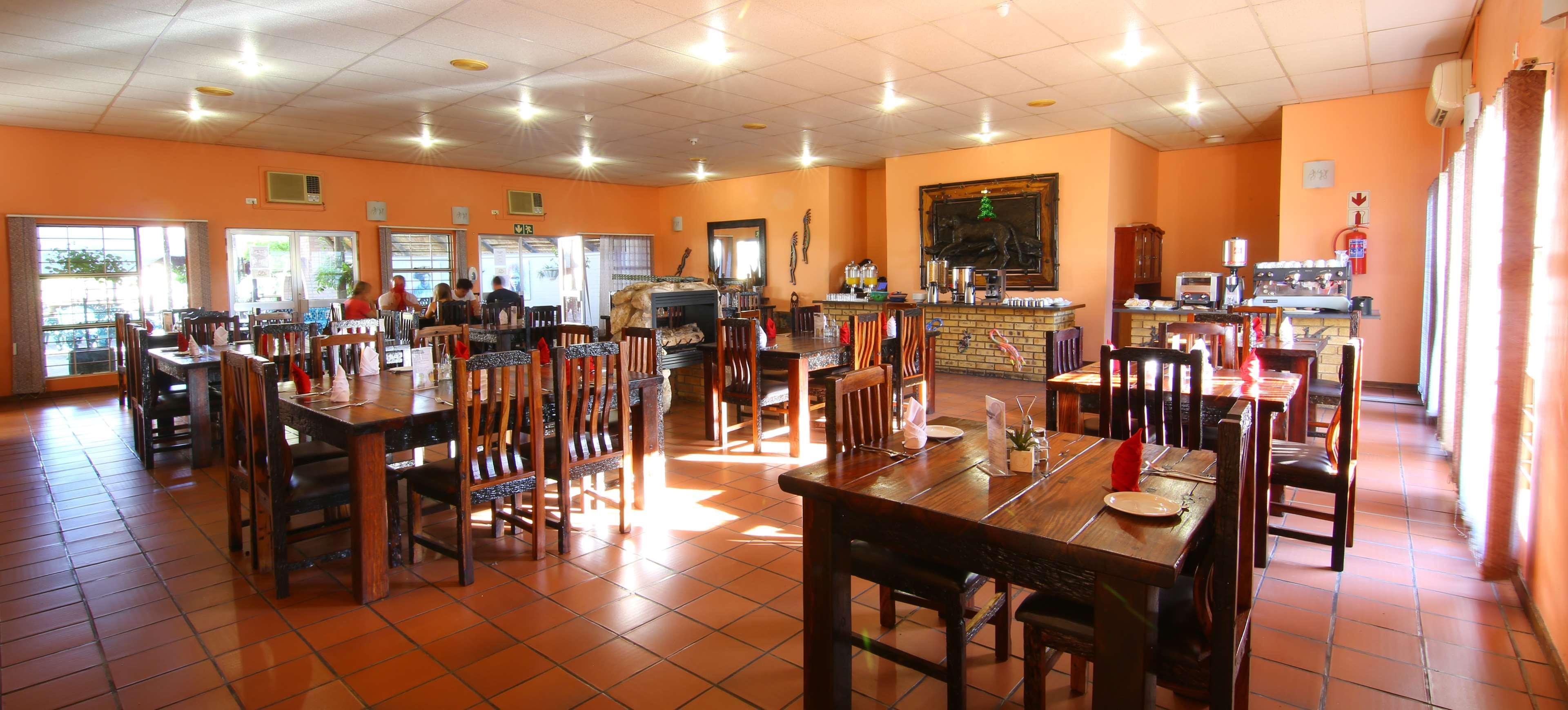 Kalahari Arms Hotel Khemsbok Eksteriør bilde