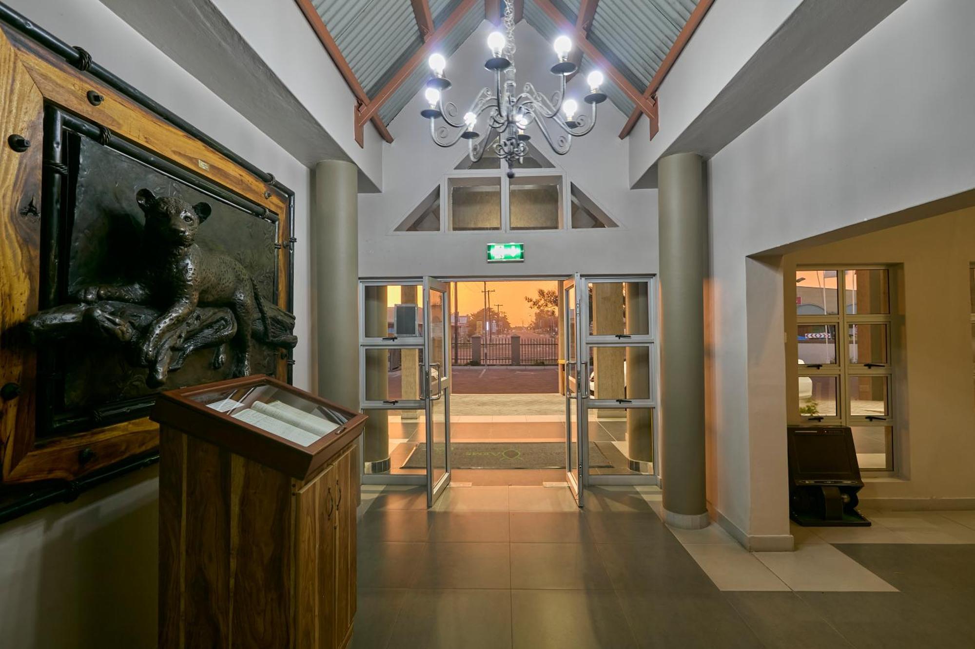 Kalahari Arms Hotel Khemsbok Eksteriør bilde