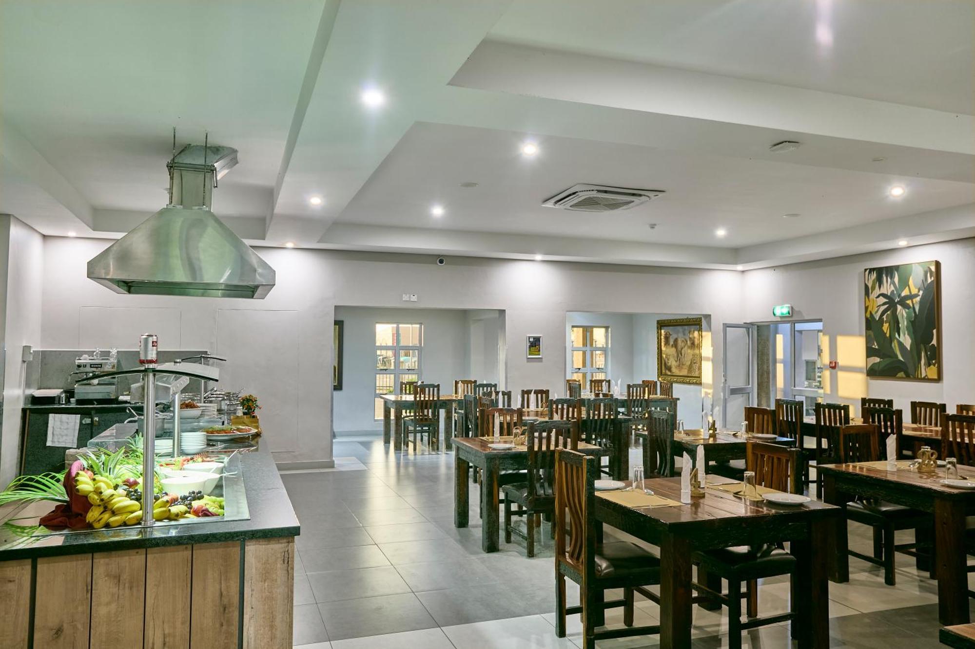 Kalahari Arms Hotel Khemsbok Eksteriør bilde